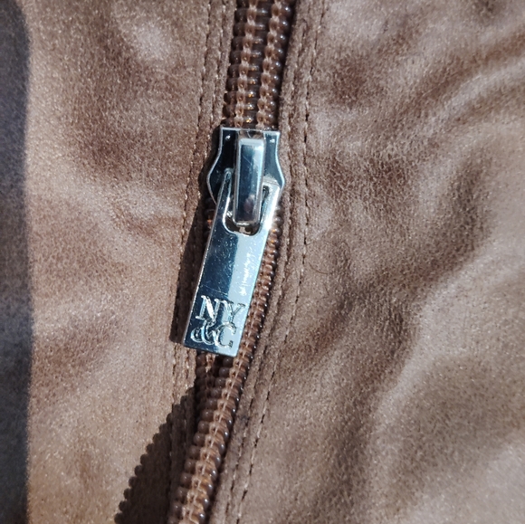 NEW YORK AND COMPANY MAZIKEEN SIDE FRINGE BOOT - Picture 3 of 3